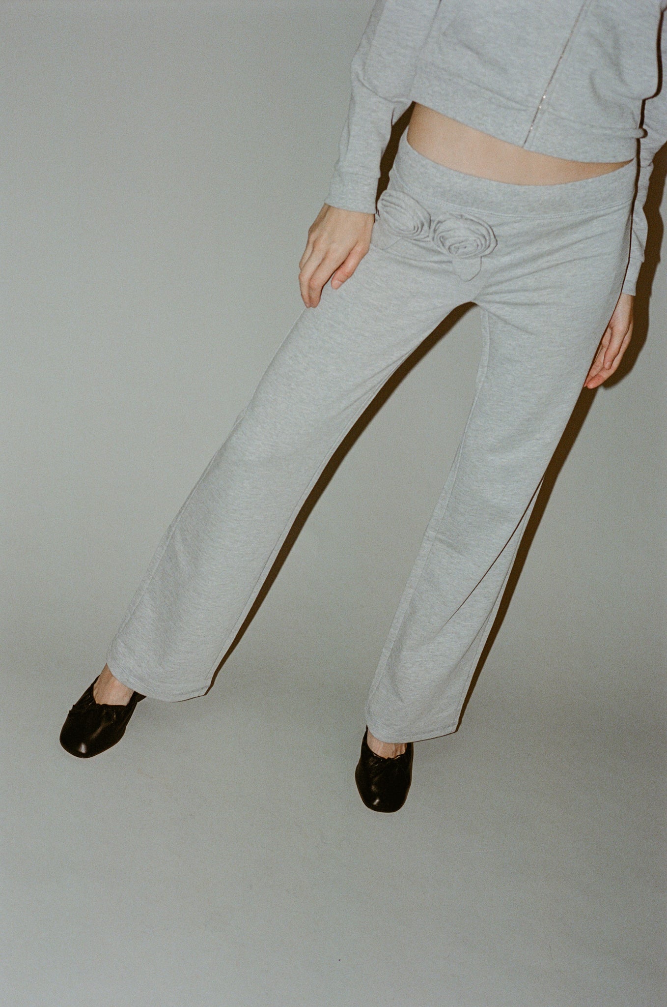 Sandy Liang Hilton Sweatpants in Heather Grey